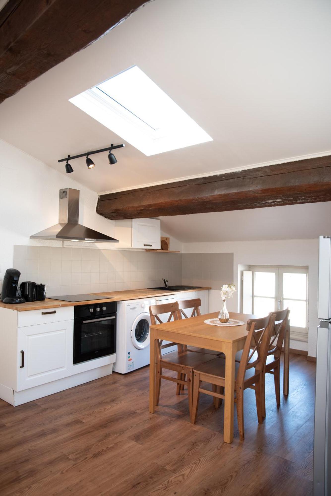 Appartement Chaleureux Au Pied De La Cite Avec Parking Carcassonne Exteriör bild